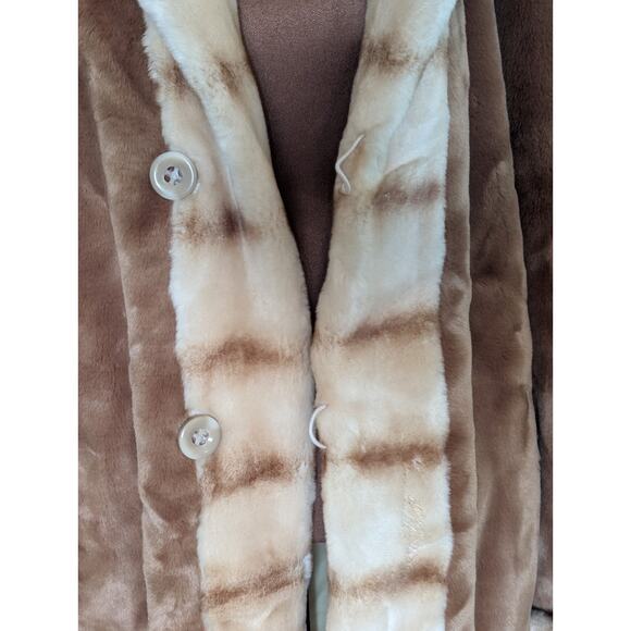 Dennis Basso Reversible Faux Mink Coat w/ Sable-Inspired Trim – Size L - Picture 8 of 16